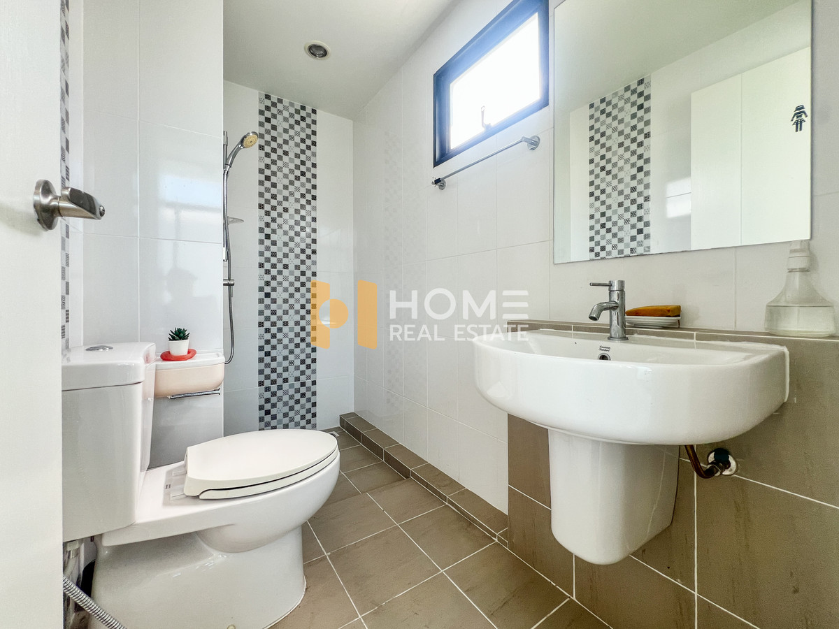 For SaleTownhomeRama5, Ratchapruek, Bangkruai : The Trust 95 Ratchaphruek - Rattanathibet / 4 Bedrooms (FOR SALE) AOM003