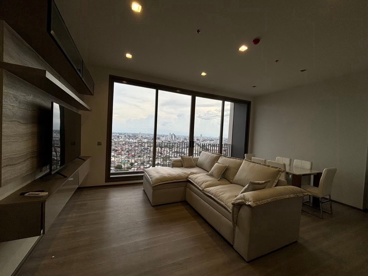 For RentCondoSathorn, Narathiwat : For rent Rhythm Charoenkrung Pavillion ☎️ 0912322009