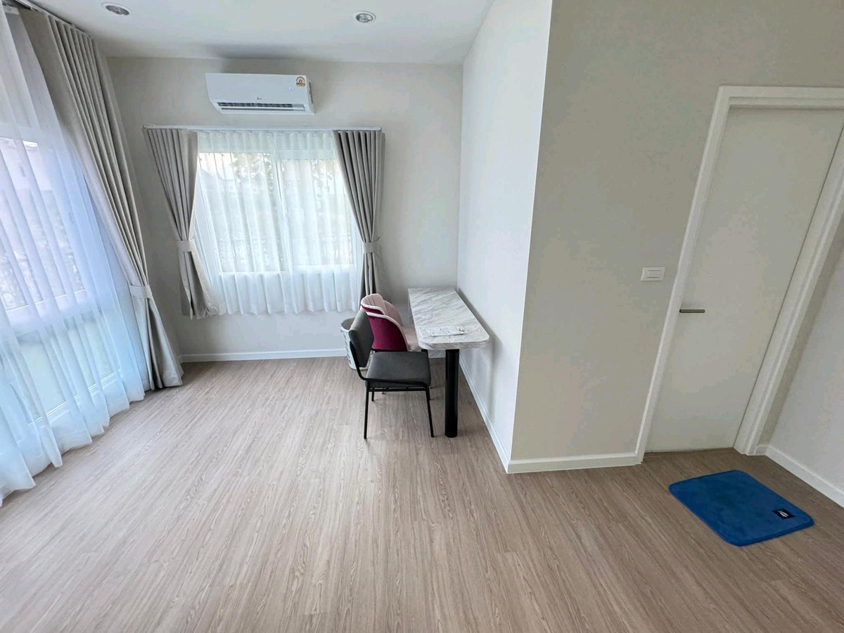 ให้เช่าบ้านนวมินทร์ รามอินทรา : 🌜🌟🌛For Rent / ให้เช่าบ้านใหม่ โครงการ Sansiri Community
📍 สราญสิริ จตุโชติ | ทำเลติดทางด่วน + วงแหวน