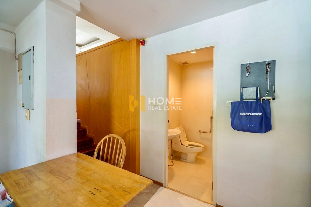 For SaleHouseBang Sue, Wong Sawang, Tao Pun : House with land Chuan Chuen Village Pracha Chuen 30 / 6 Bedrooms (For Sale), House With Land Chuan Chuen Pracha Chuen 30 Village / 6 Bedrooms (FOR SALE) BNS026