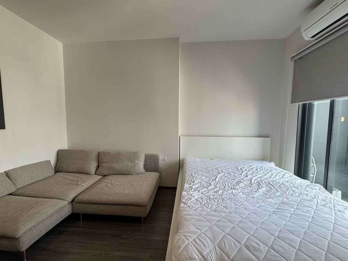 ให้เช่าคอนโดสยาม จุฬา สามย่าน : 🏢 Ideo Chula Samyan Studio 29 sq.m.
เดินทางง่าย ใกล้ MRT สามย่าน 23,000/เดือน
📞 Phat 064-642-8664