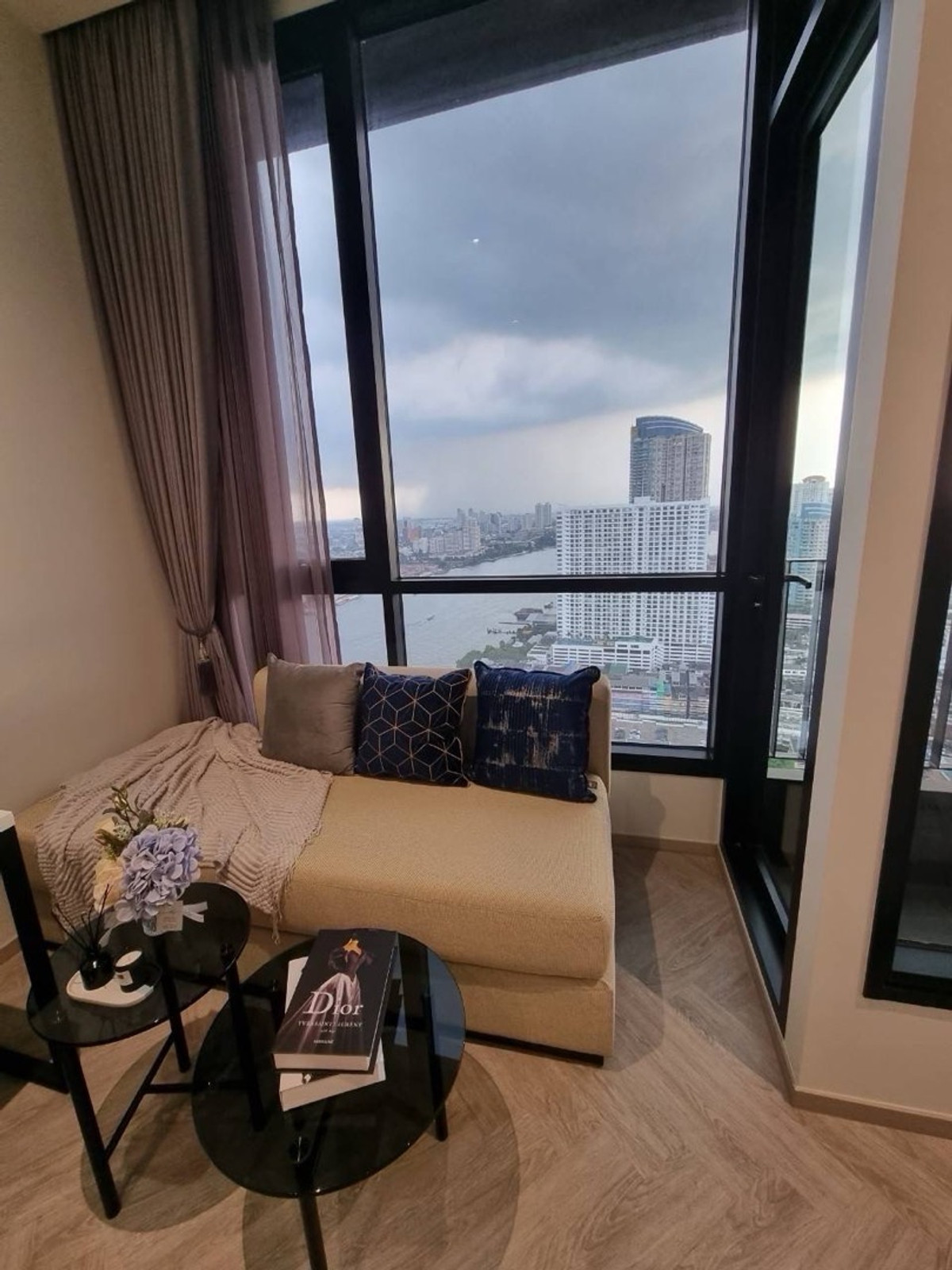 ให้เช่าคอนโดวงเวียนใหญ่ เจริญนคร : ให้เช่า Chapter Charoennakhon-Riverside ☎️ 0912322009