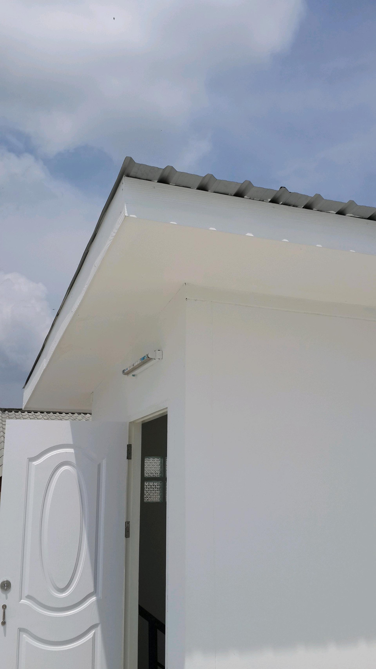 ขายอาคารพาณิชย์ปทุมธานี รังสิต ธรรมศาสตร์ : ตึกแถวห้องริม 2 คูหา สามโคก ทำเลดีอยู่ในตลาด