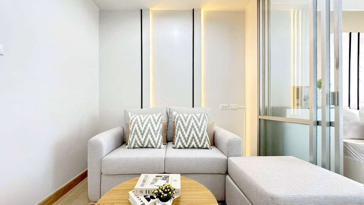 For SaleCondoOnnut, Udomsuk : 🏢 💖Newly renovated condo Cute price for people who want to start having their own condo. Comes with lots of furniture 🚝 near the BTS