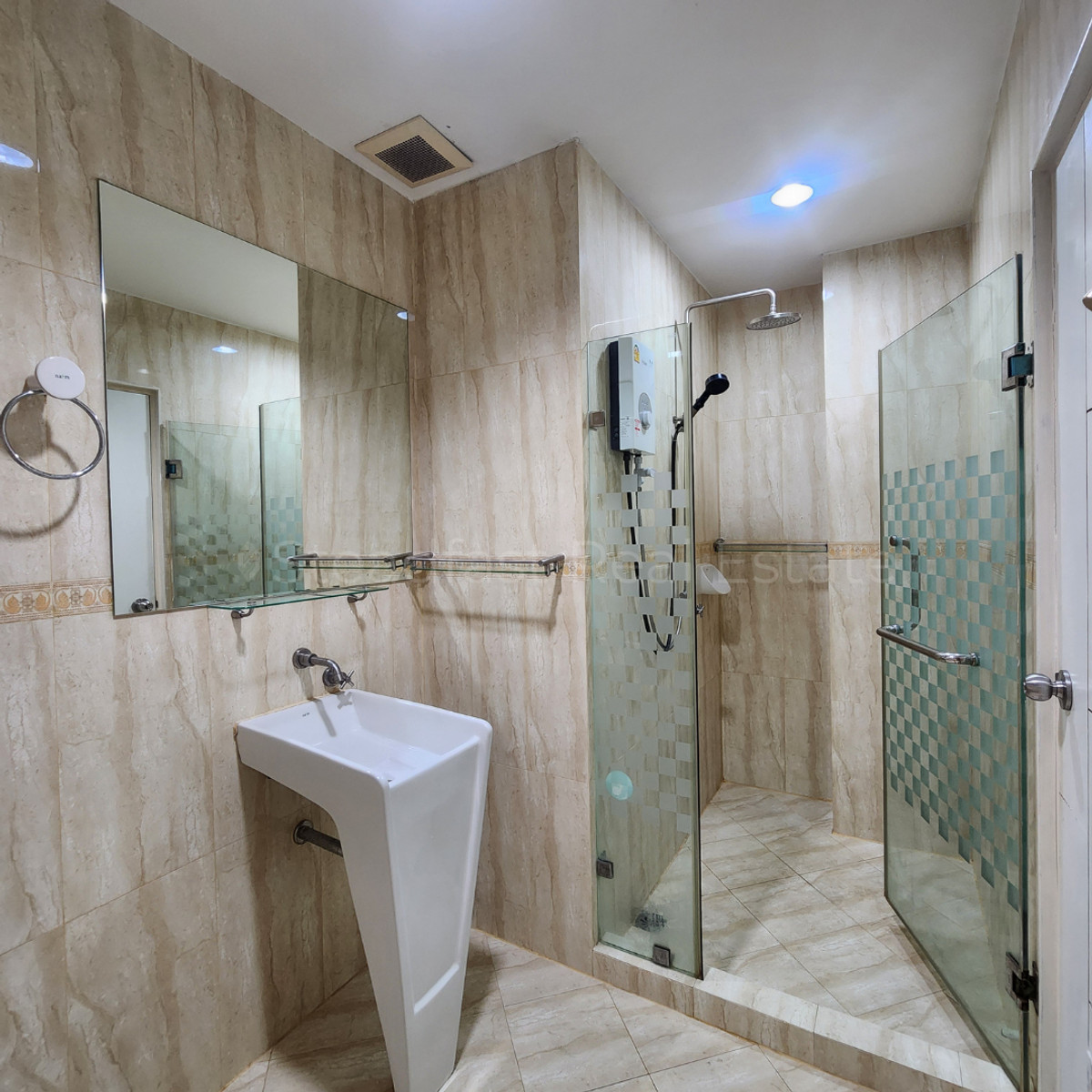 ให้เช่าคอนโดแจ้งวัฒนะ เมืองทอง : 🏙️ ให้เช่าเอกสิน เพลส งามวงศ์วาน ห้องใหญ่ ทำเลดี ใกล้ MRT✨ LINE : @steadfastre