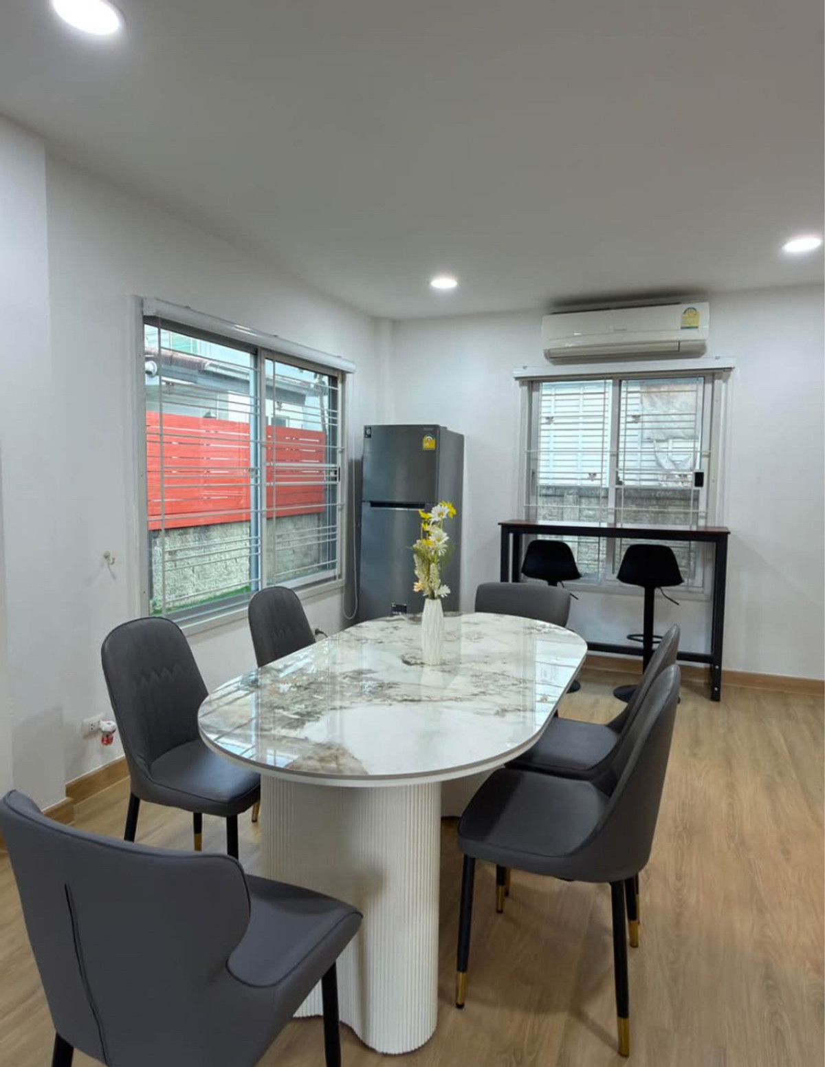 For RentHouseLadkrabang, Suwannaphum Airport : Single house for rent Atoll Maldives Village, Palm Bangna-Wongwaen, fully furnished, near mega bangna.