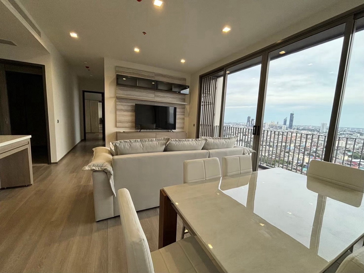 ให้เช่าคอนโดสาทร นราธิวาส : ให้เช่า Rhythm Charoenkrung Pavillion ☎️ 0912322009