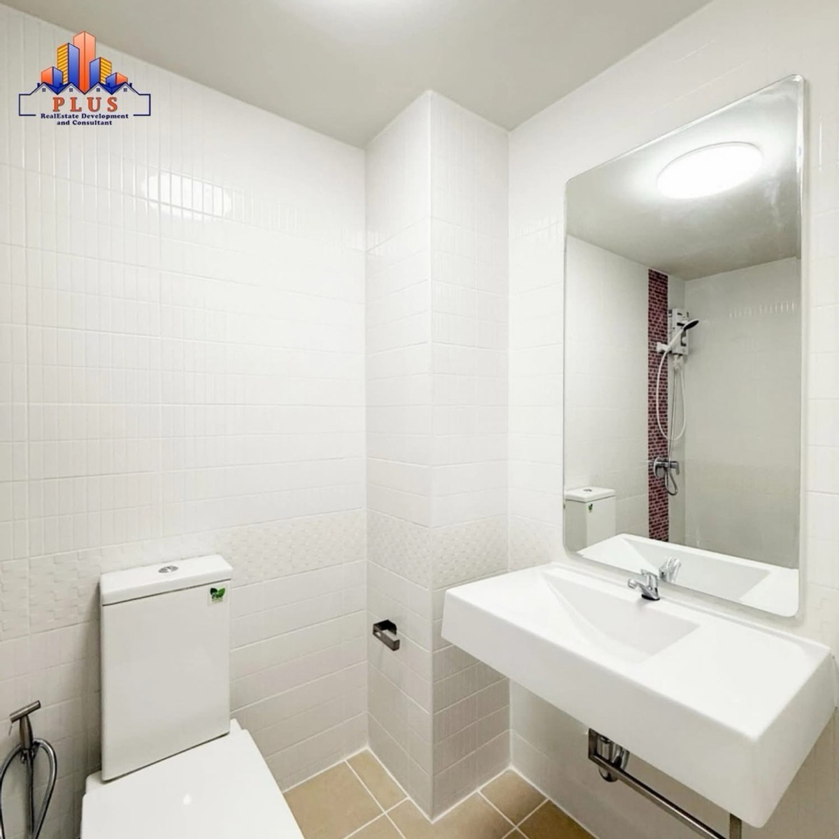 ขายคอนโดท่าพระ ตลาดพลู วุฒากาศ : ขายคอนโด เมโทรพาร์ค สาทร