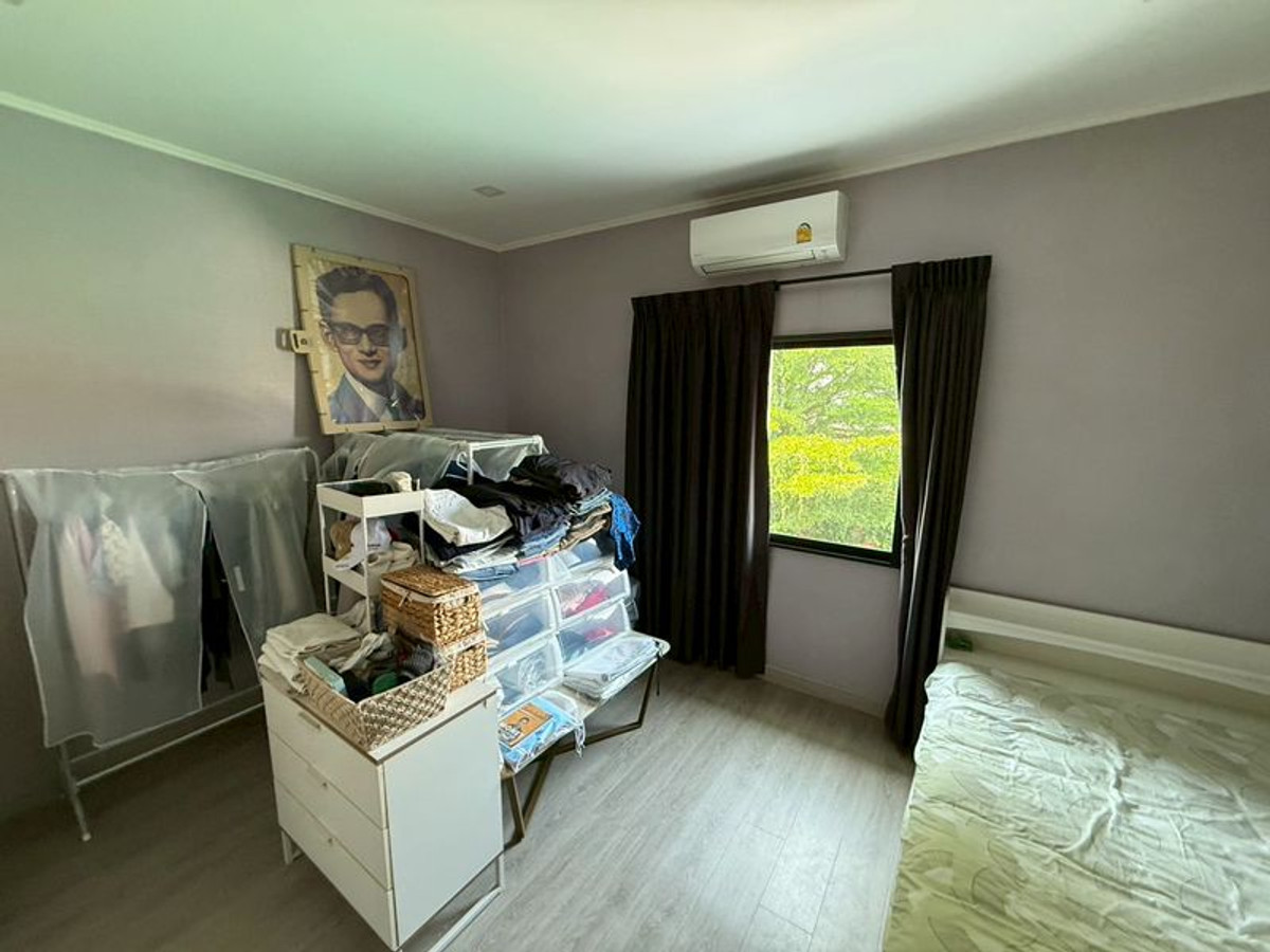 ขายทาวน์โฮมเชียงใหม่ : ทาวน์โฮม 2 ชั้น หมู่บ้านคุ้มครพิงค์ 1 ขนาด 22.3 ตารางวา 2 ห้องนอน  ติดสนามบินเชียงใหม่ ตำบลสุเทพ อำเภอเมืองเชียงใหม่ จังหวัดเชียงใหม่