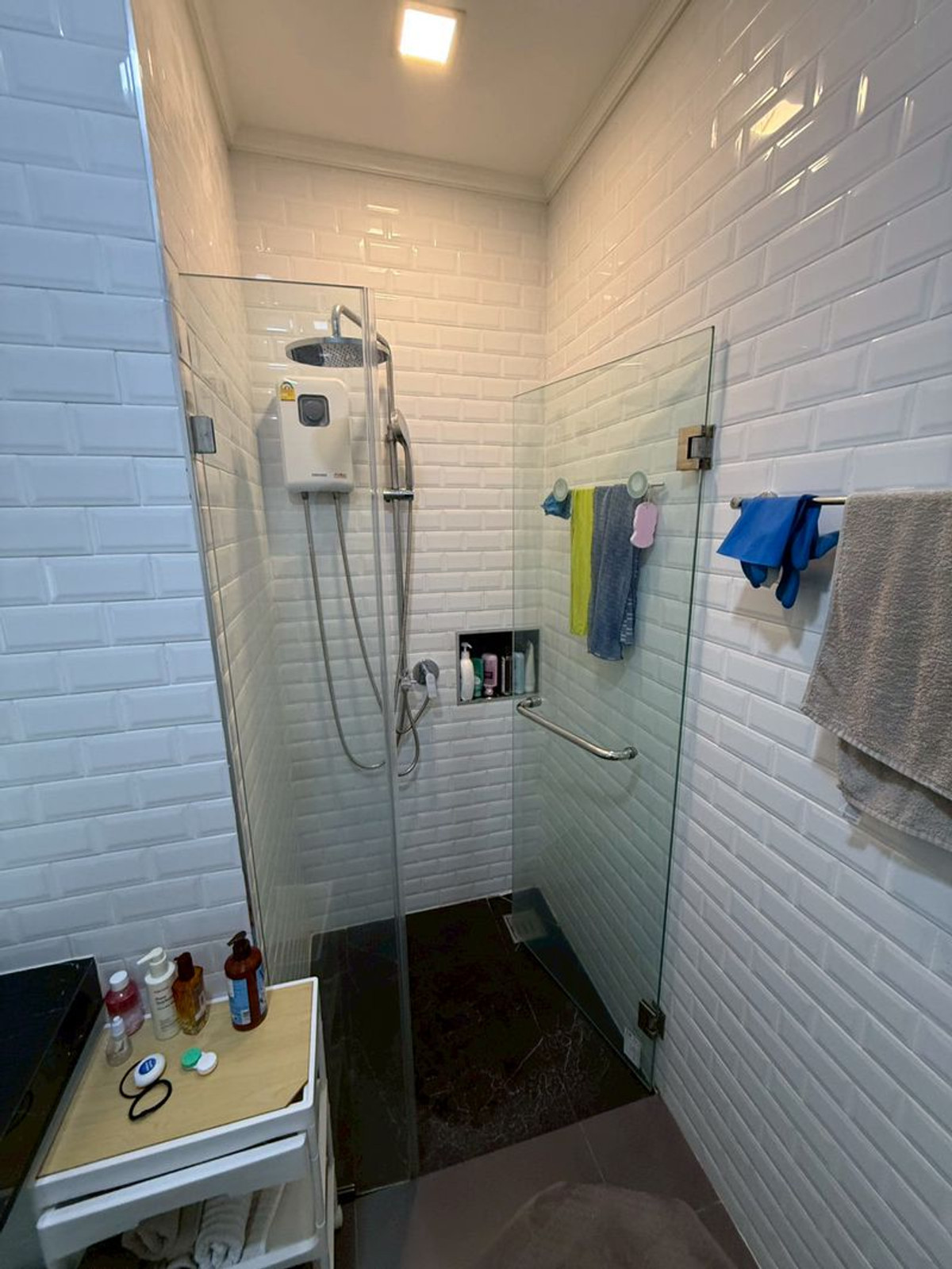 ขายทาวน์โฮมเชียงใหม่ : ทาวน์โฮม 2 ชั้น หมู่บ้านคุ้มครพิงค์ 1 ขนาด 22.3 ตารางวา 2 ห้องนอน  ติดสนามบินเชียงใหม่ ตำบลสุเทพ อำเภอเมืองเชียงใหม่ จังหวัดเชียงใหม่