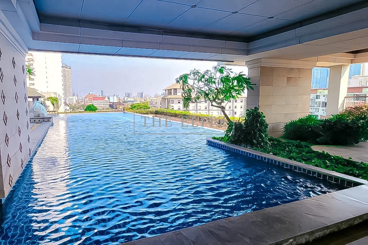 For RentCondoWongwianyai, Charoennakor : ✨ Change a condo into a waterfront vacation home. Baan Sathorn Chao Phraya, large size room, comfortable, not crowded, ready to receive river breezes all year long ❤️