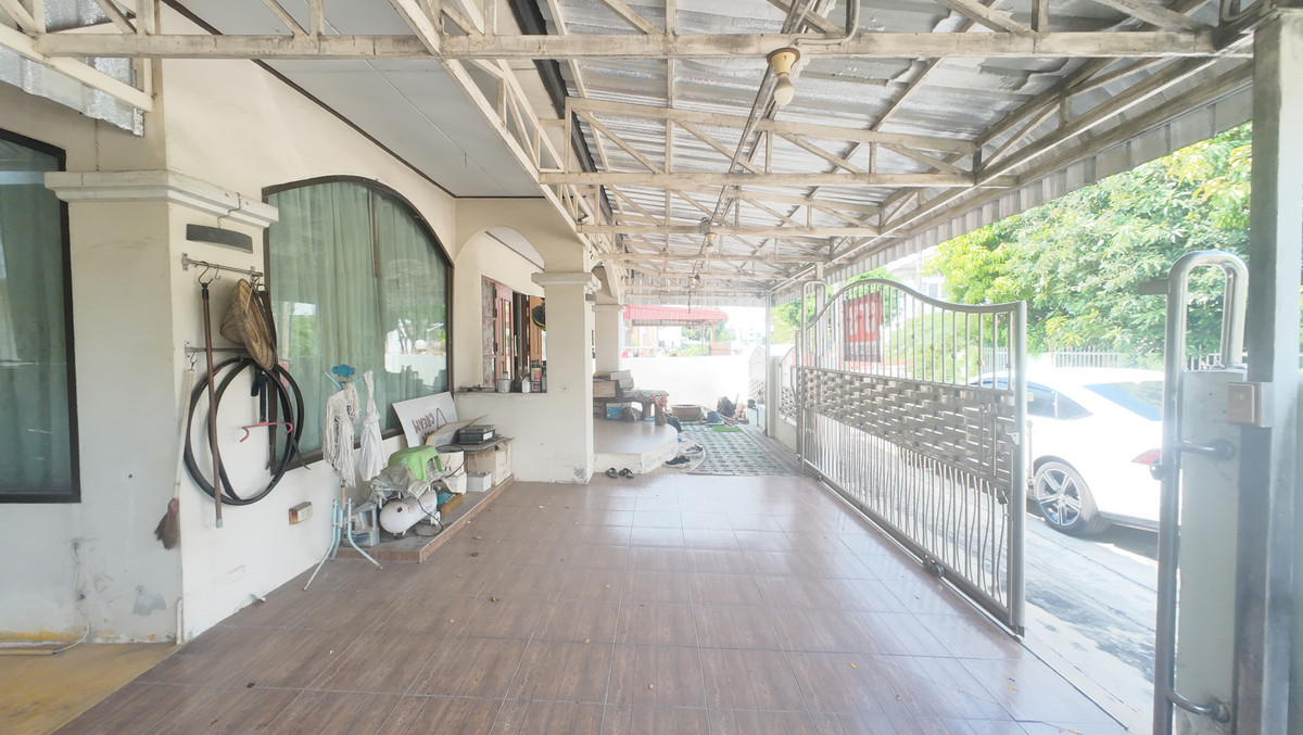 ขายบ้านนวมินทร์ รามอินทรา : ขายบ้านเดี่ยวบุณฑริก วัชรพล 50.6 ตรว. หลังริมถนนเมน หน้าบ้านทิศตะวันออก ทำเลศักยภาพใกล้ทางด่วน