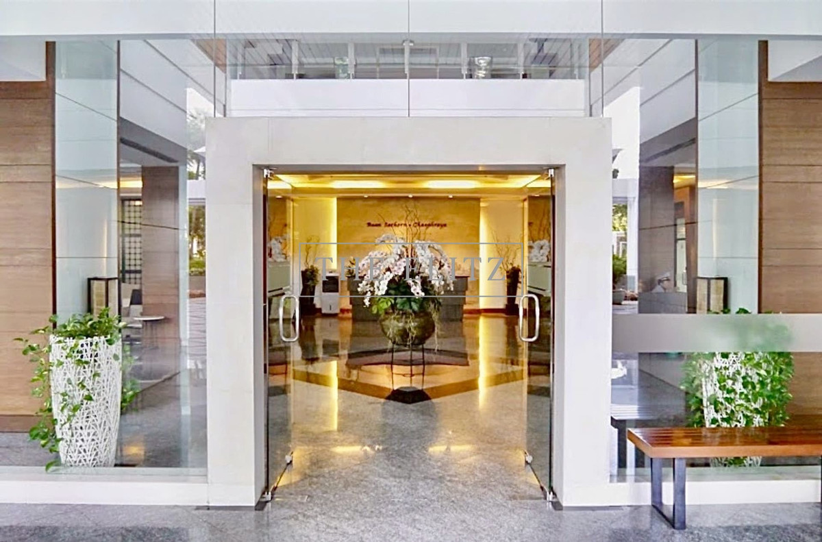 For RentCondoWongwianyai, Charoennakor : ✨ Change a condo into a waterfront vacation home. Baan Sathorn Chao Phraya, large size room, comfortable, not crowded, ready to receive river breezes all year long ❤️