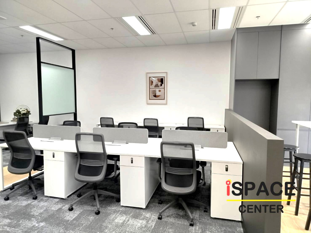 For RentOfficeNana, North Nana,Sukhumvit13, Soi Nana : 🚨 Office next to BTS Nana 0 meters, Full Furnished, beautiful room, ready to use. Limited quantity!