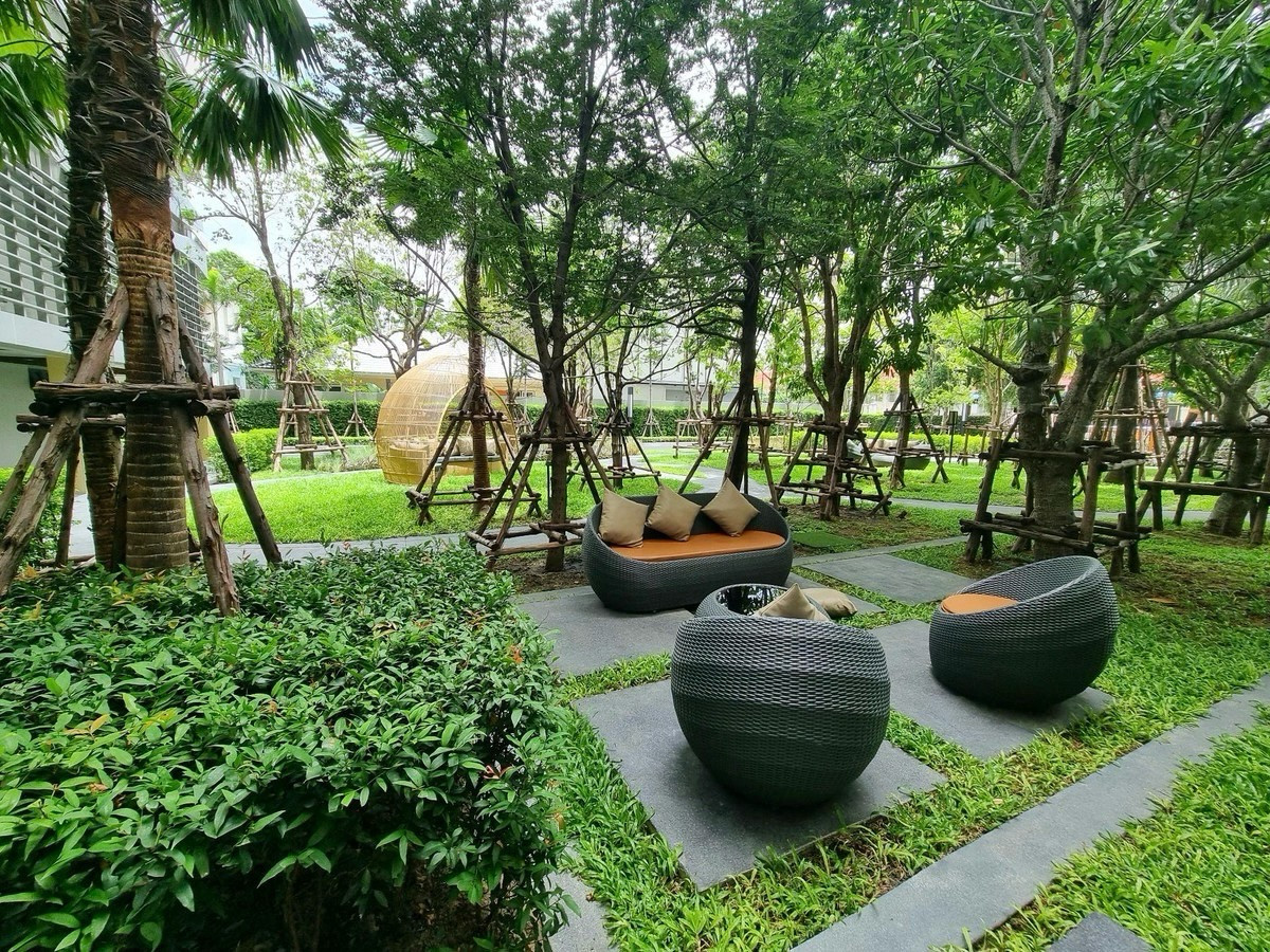 ให้เช่าคอนโดบางซื่อ วงศ์สว่าง เตาปูน : 📍โครงการ : The Clev Riverline เจ้าพระยา - วงศ์สว่าง 
🏢 ใกล้กับ  :  ม. พระจอมเกล้าพระนครเหนือ ( มจพ. )
💵 ราคาเช่า : 15,000 บาท / เดือน