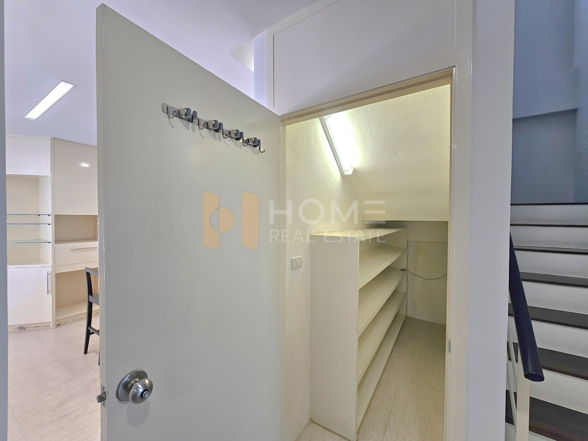 ขายบ้านนวมินทร์ รามอินทรา : โนเบิล จีโอ วัชรพล / 3 ห้องนอน (ขาย), Noble Geo Watcharapol / 3 Bedrooms (FOR SALE) TAN889