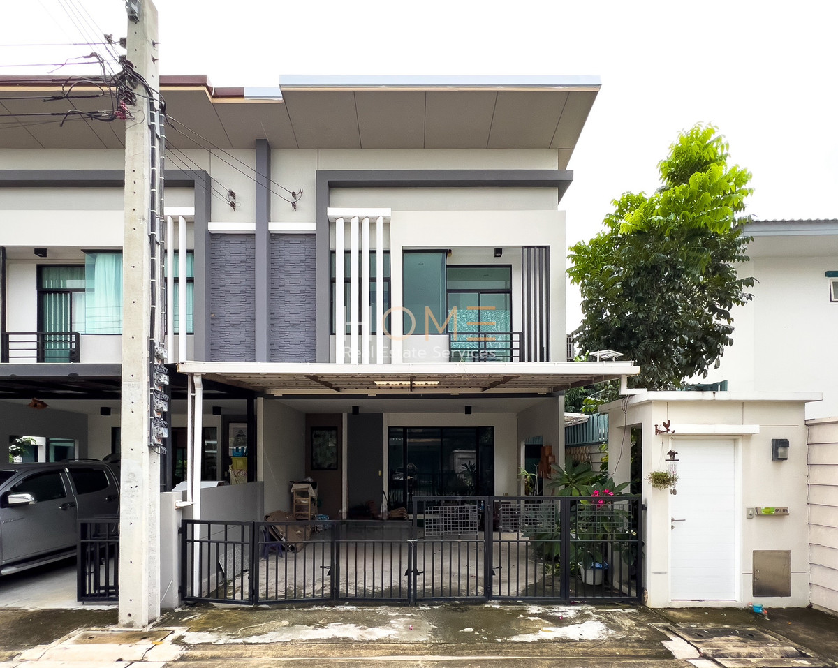 For SaleTownhomeRama5, Ratchapruek, Bangkruai : The Trust 95 Ratchaphruek - Rattanathibet / 4 Bedrooms (FOR SALE) AOM003