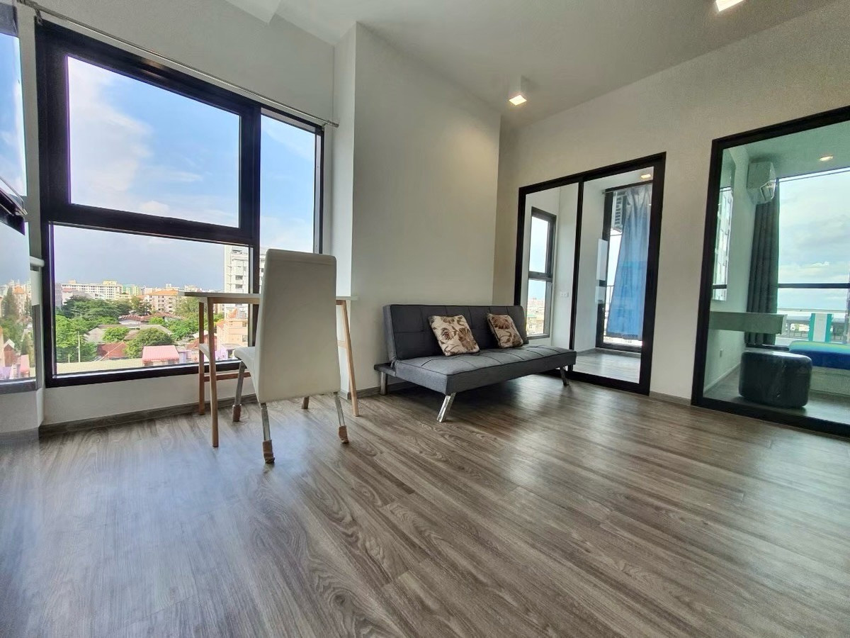 ให้เช่าคอนโดวิภาวดี ดอนเมือง หลักสี่ : 📍โครงการ : Rich Park Terminal Phaholyothin 59
🚝 อยู่ติด  : BTS สถานีพหลโยธิน 59  ( 0 เมตร ) 🚶🏻
💵 ราคาเช่า : 15,000 บาท / เดือน