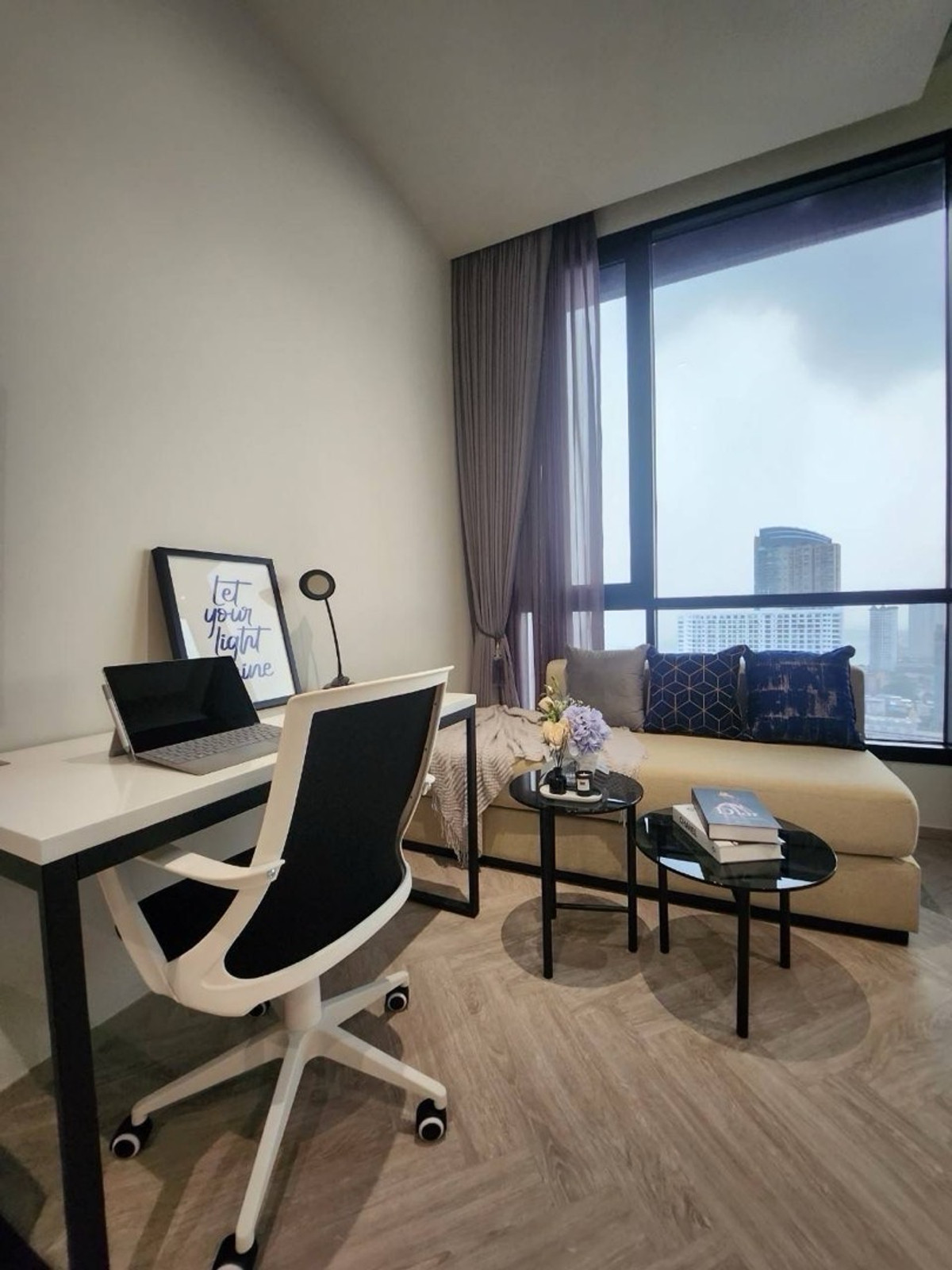 For RentCondoWongwianyai, Charoennakor : For rent Chapter Charoennakhon-Riverside ☎️ 0912322009