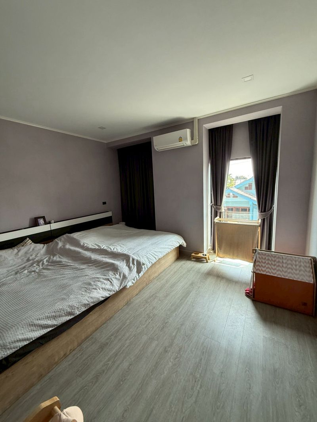 ขายทาวน์โฮมเชียงใหม่ : ทาวน์โฮม 2 ชั้น หมู่บ้านคุ้มครพิงค์ 1 ขนาด 22.3 ตารางวา 2 ห้องนอน  ติดสนามบินเชียงใหม่ ตำบลสุเทพ อำเภอเมืองเชียงใหม่ จังหวัดเชียงใหม่