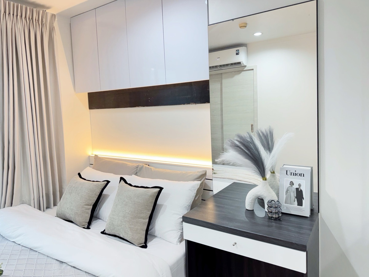 For SaleCondoRama9, Petchburi, RCA : Room in Rama 9 office area, Piyawet Hospital, cheap installments.