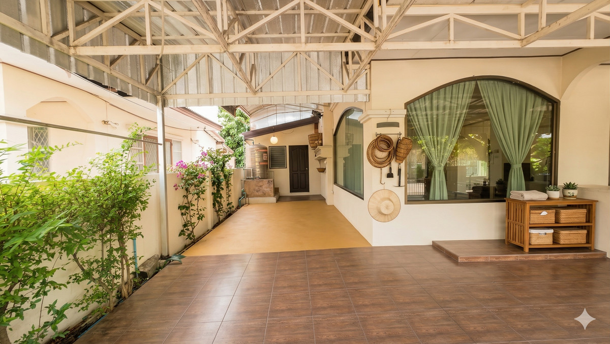 ขายบ้านนวมินทร์ รามอินทรา : ขายบ้านเดี่ยวบุณฑริก วัชรพล 50.6 ตรว. หลังริมถนนเมน หน้าบ้านทิศตะวันออก ทำเลศักยภาพใกล้ทางด่วน