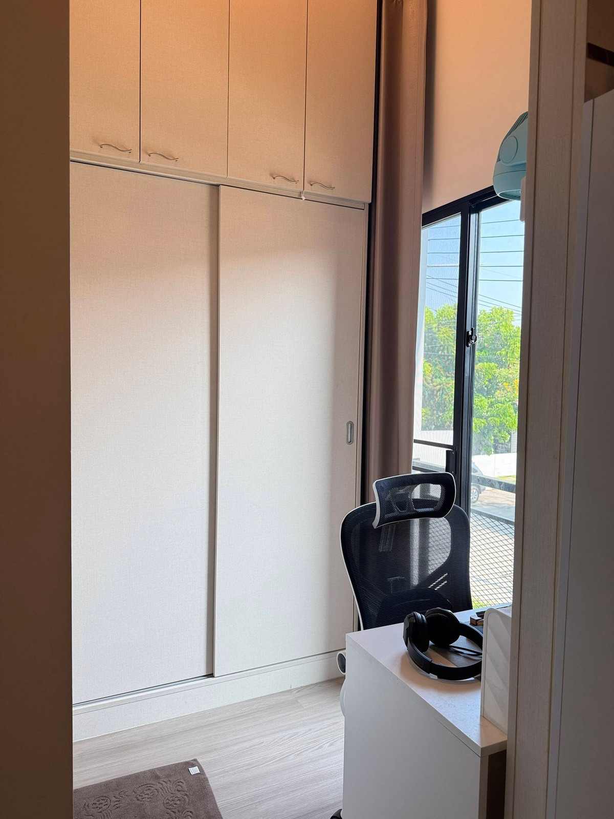 For SaleTownhomeRama5, Ratchapruek, Bangkruai : Townhome for sale, Siri Place Charan-Pinklao Project. Behind the corner near the center