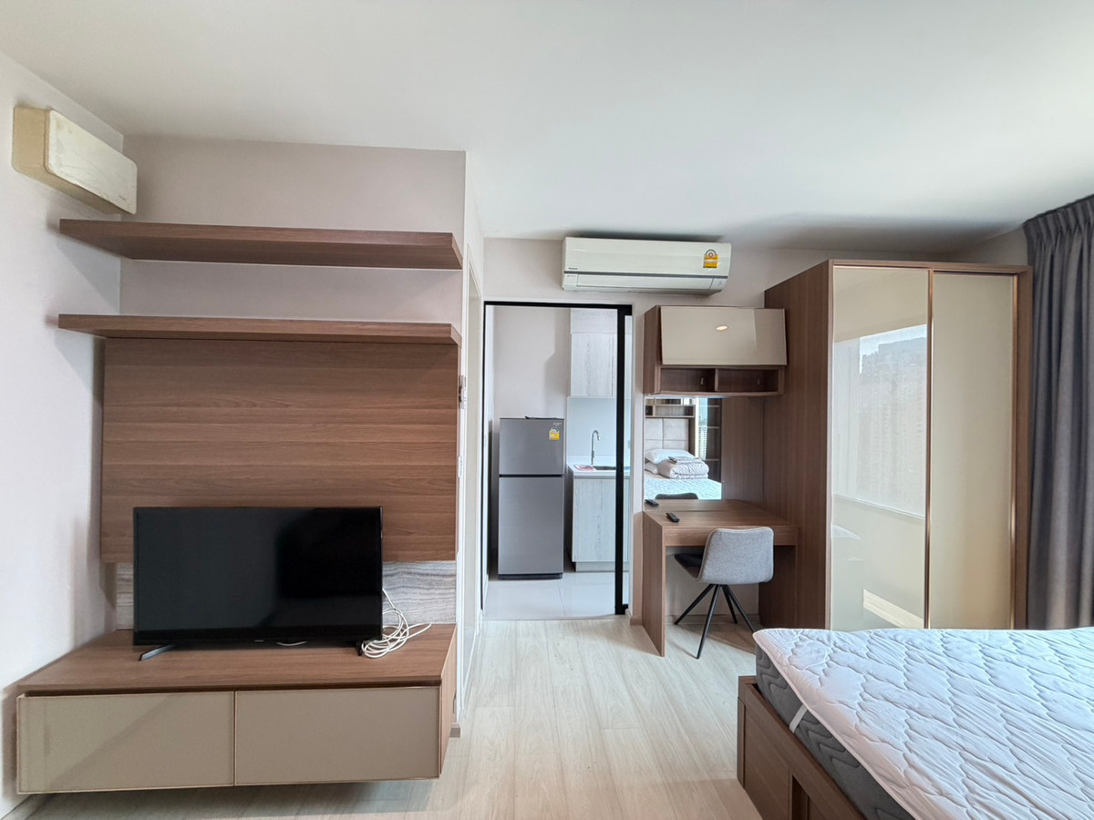 ให้เช่าคอนโดพระราม 9 เพชรบุรีตัดใหม่ RCA : 🔥 Hot Deal 1 bedroom for rent at Life asoke 🔥