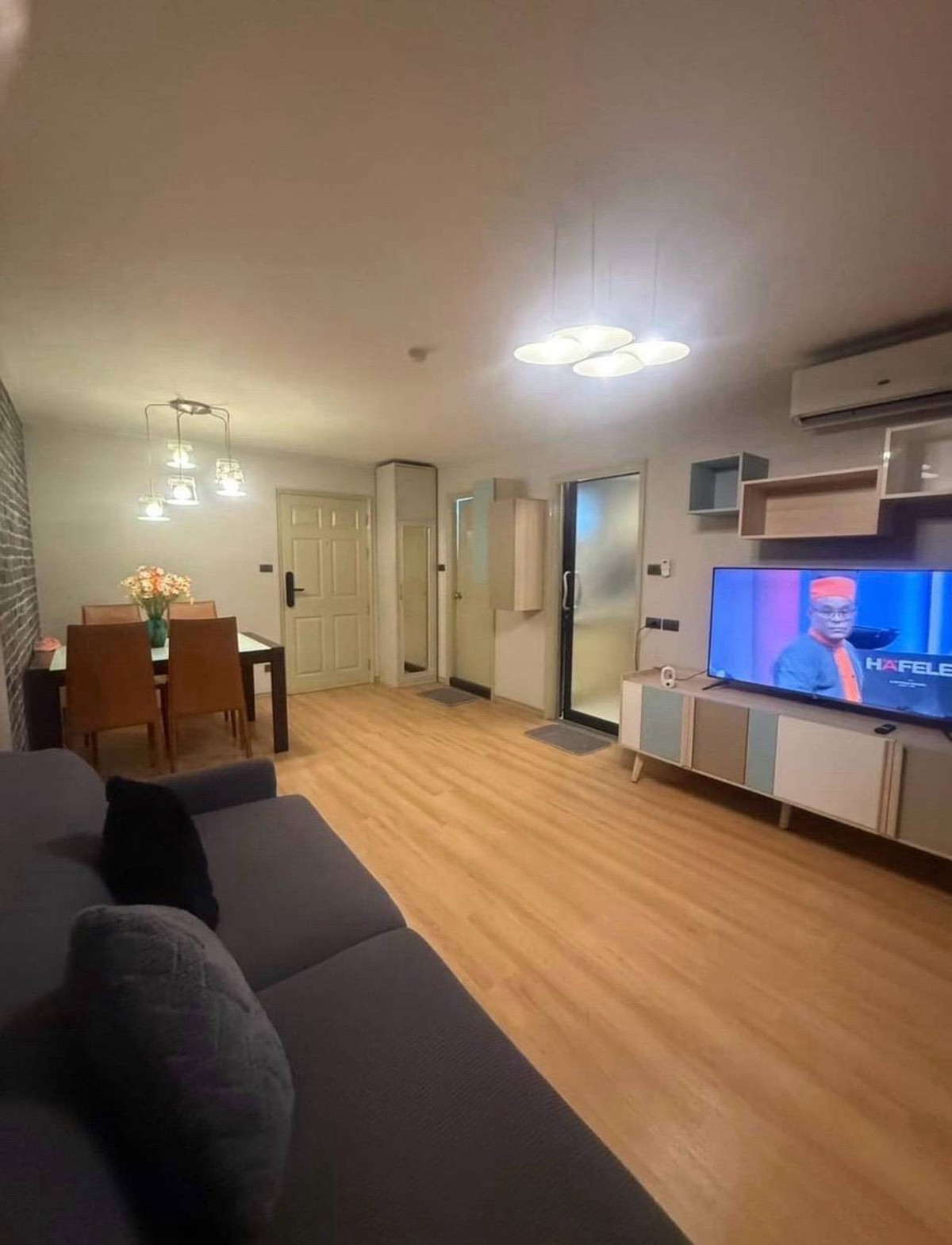 ให้เช่าคอนโดอ่อนนุช อุดมสุข : เช่า 2 ห้องนอน 2 ห้องน้ำ ลุมพินี เซ็นเตอร์ สุขุมวิท 77