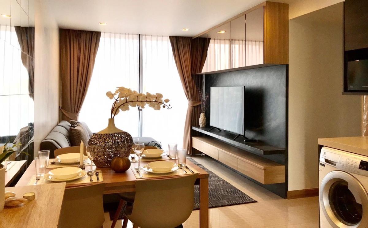 For SaleCondoSukhumvit, Asoke, Thonglor : 03/04/2026, 2-bedroom condo in the heart of Phrom Phong, 59 sq.m.
For sale 8.59 million | Rent 40,000 baht/month near BTS/MRT 0642748883
