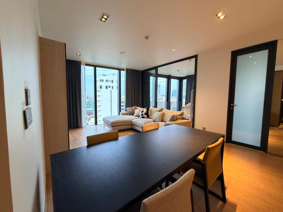 For RentCondoSukhumvit, Asoke, Thonglor : 03/04/2026, Luxury! 2-bedroom Beatniq Sukhumvit 32 near Thonglor BTS.
Spacious area of 110 sqm. Rental price 100,000 THB/month. Waiting for you to move in! 0642748883