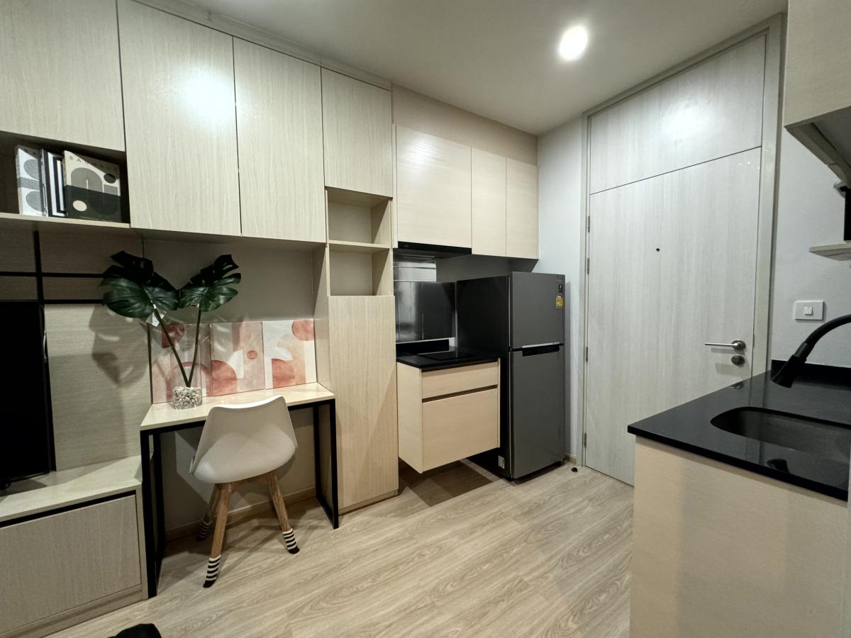 ขายคอนโดรัชดา ห้วยขวาง : 03/04/2026, รวมค่าโอนคอนโด Noble Revolve รัชดา 1 ห้องนอน ฟิตเนส+สระว่ายน้ำ ใกล้ MRT ไทยวัฒนธรรม 
ขายเพียง 3.5 ล้าน พร้อมเข้าอยู่ ตอบโจทย์ชีวิตใจกลางเมือง! 0642748883