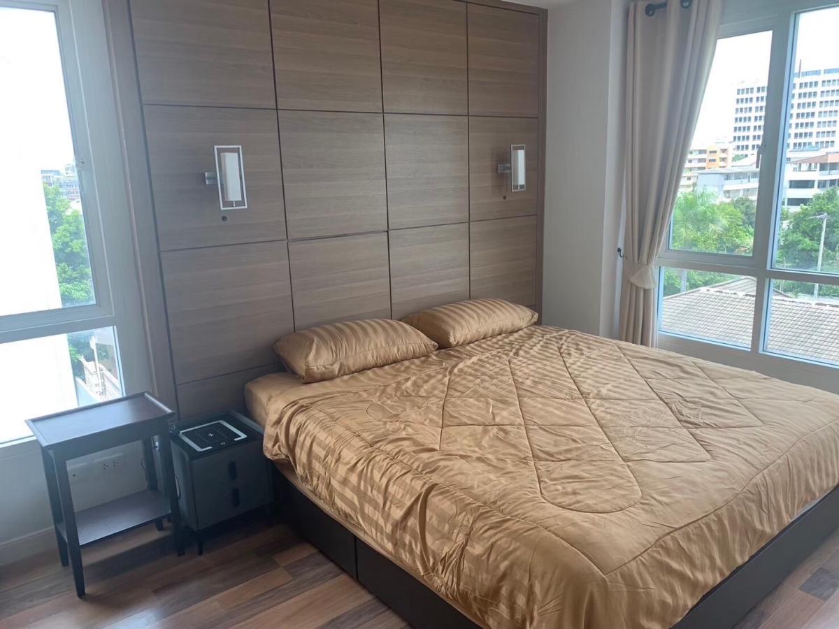 For SaleCondoPattanakan, Srinakarin : 03/04/2026, The Silk Condo Phahol-Ari 2 bedrooms 79 sq.m. near Ari BTS
Special price 7.5 million, ready to move in! Don't miss this golden opportunity 0642748883