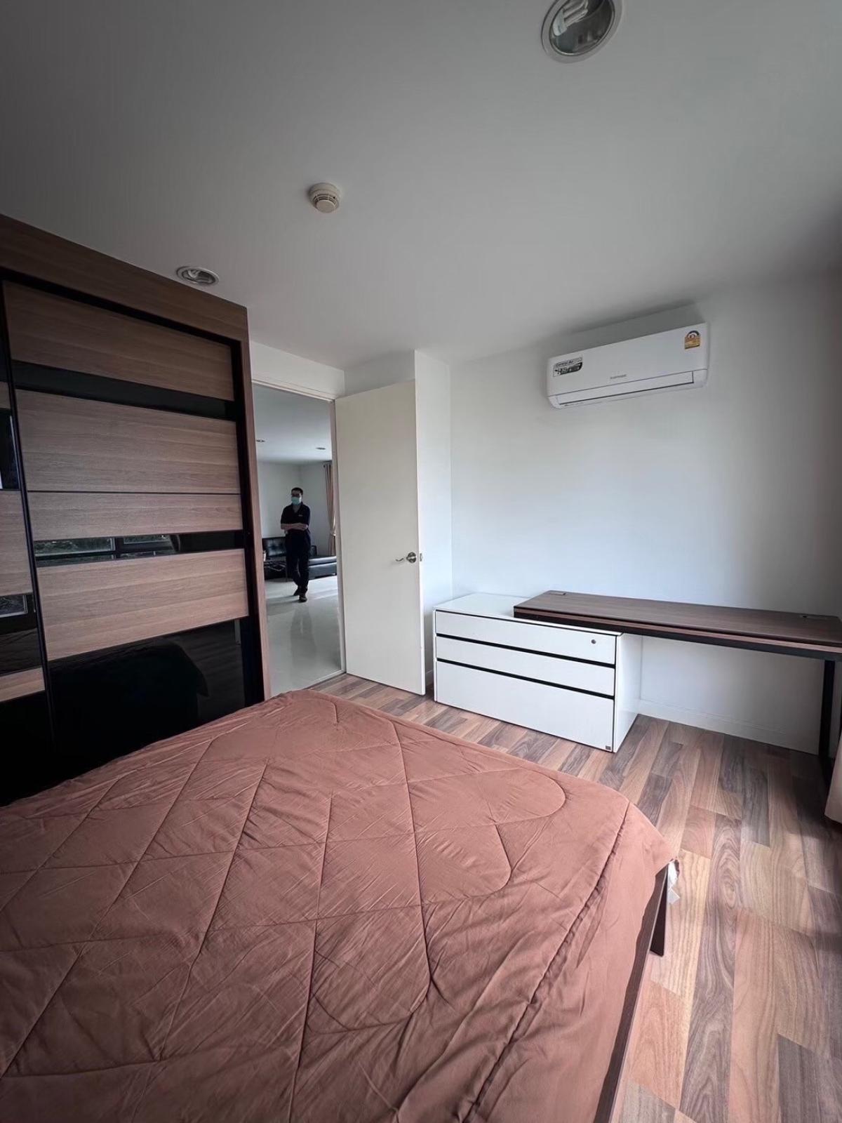 For SaleCondoPattanakan, Srinakarin : 03/04/2026, The Silk Condo Phahol-Ari 2 bedrooms 79 sq.m. near Ari BTS
Special price 7.5 million, ready to move in! Don't miss this golden opportunity 0642748883