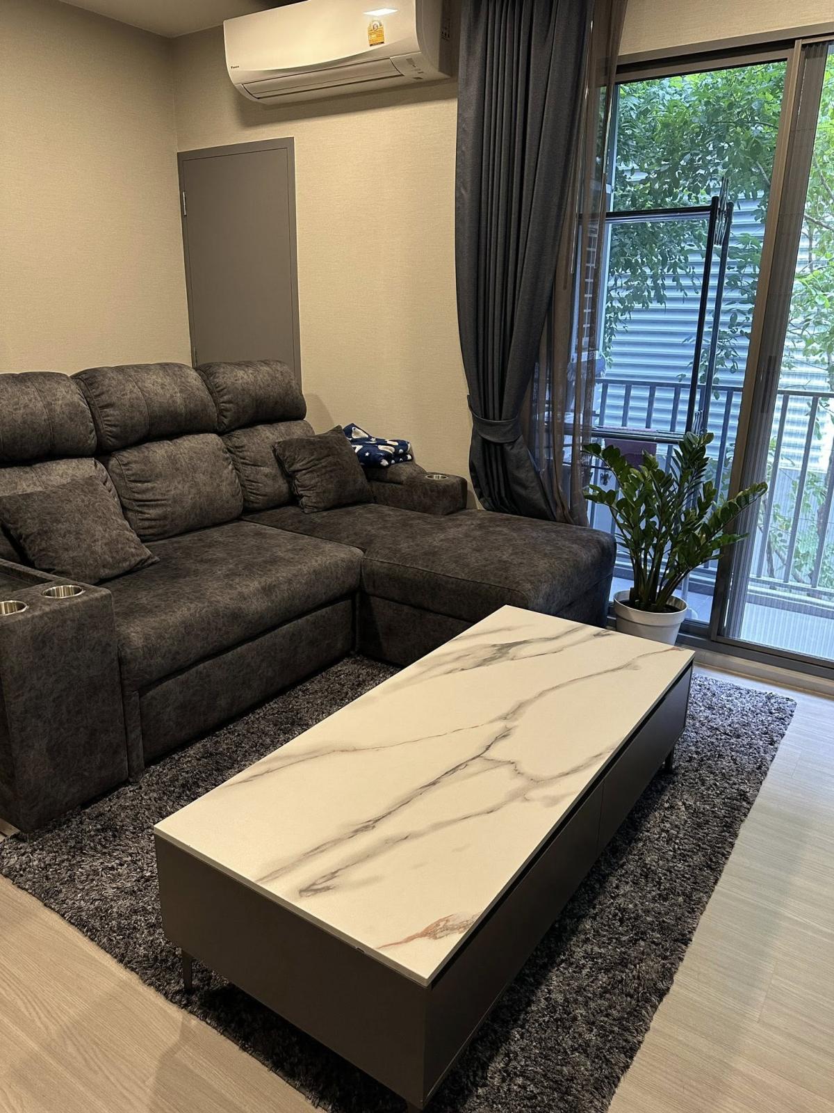 For SaleCondoSukhumvit, Asoke, Thonglor : 03/04/2026, Luxury condo with 2 bedrooms on Sukhumvit 39, close to BTS, ready to move in!
Quintara Phume special price of only 6.5 million! 0642748883