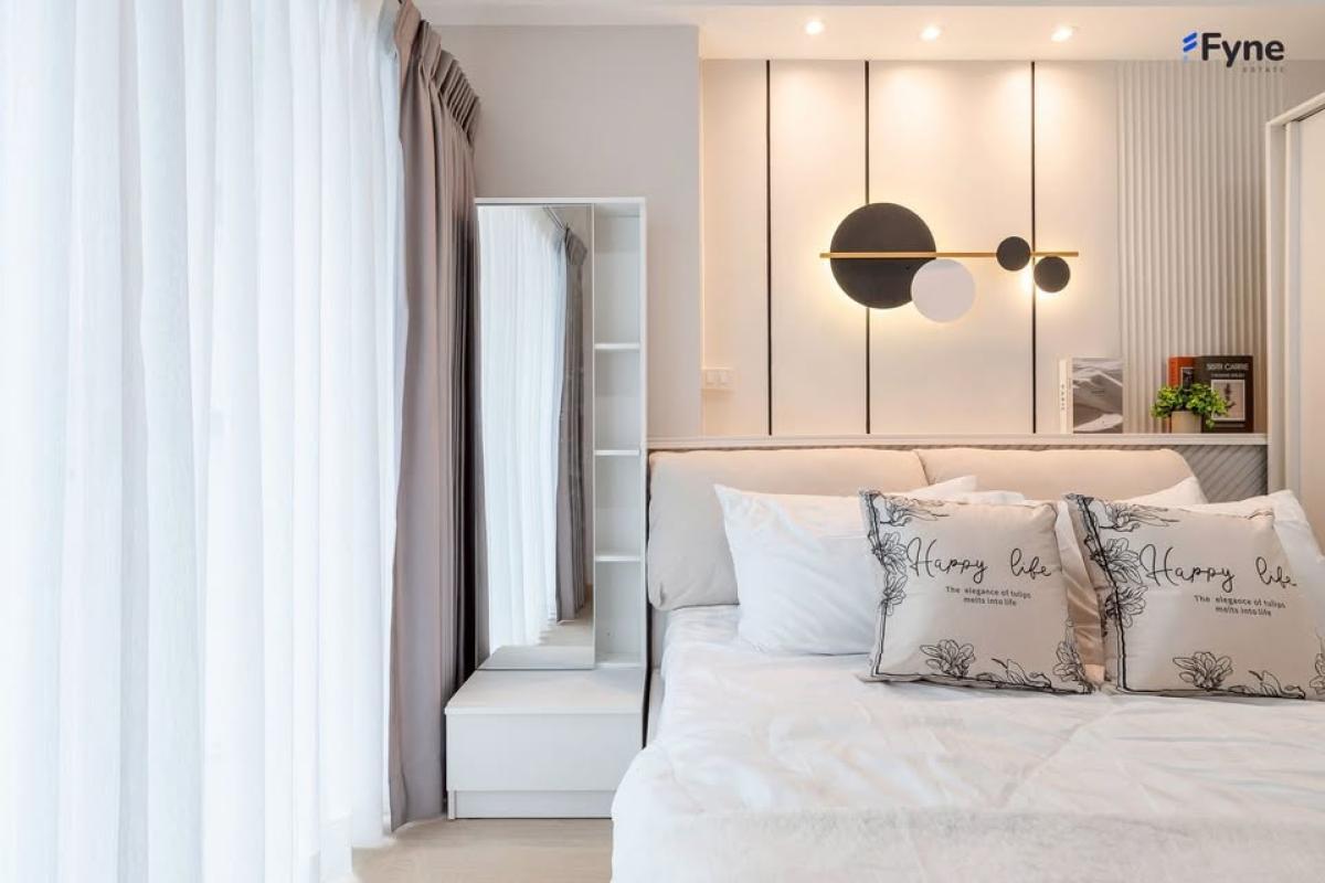 For SaleCondoSukhumvit, Asoke, Thonglor : 03/04/2026, Beautiful condo in the heart of Asoke, 2 bedrooms, only 5.49 million THB.
Close to BTS/MRT Phetchaburi. Worth it for investment or personal use! 0642748883