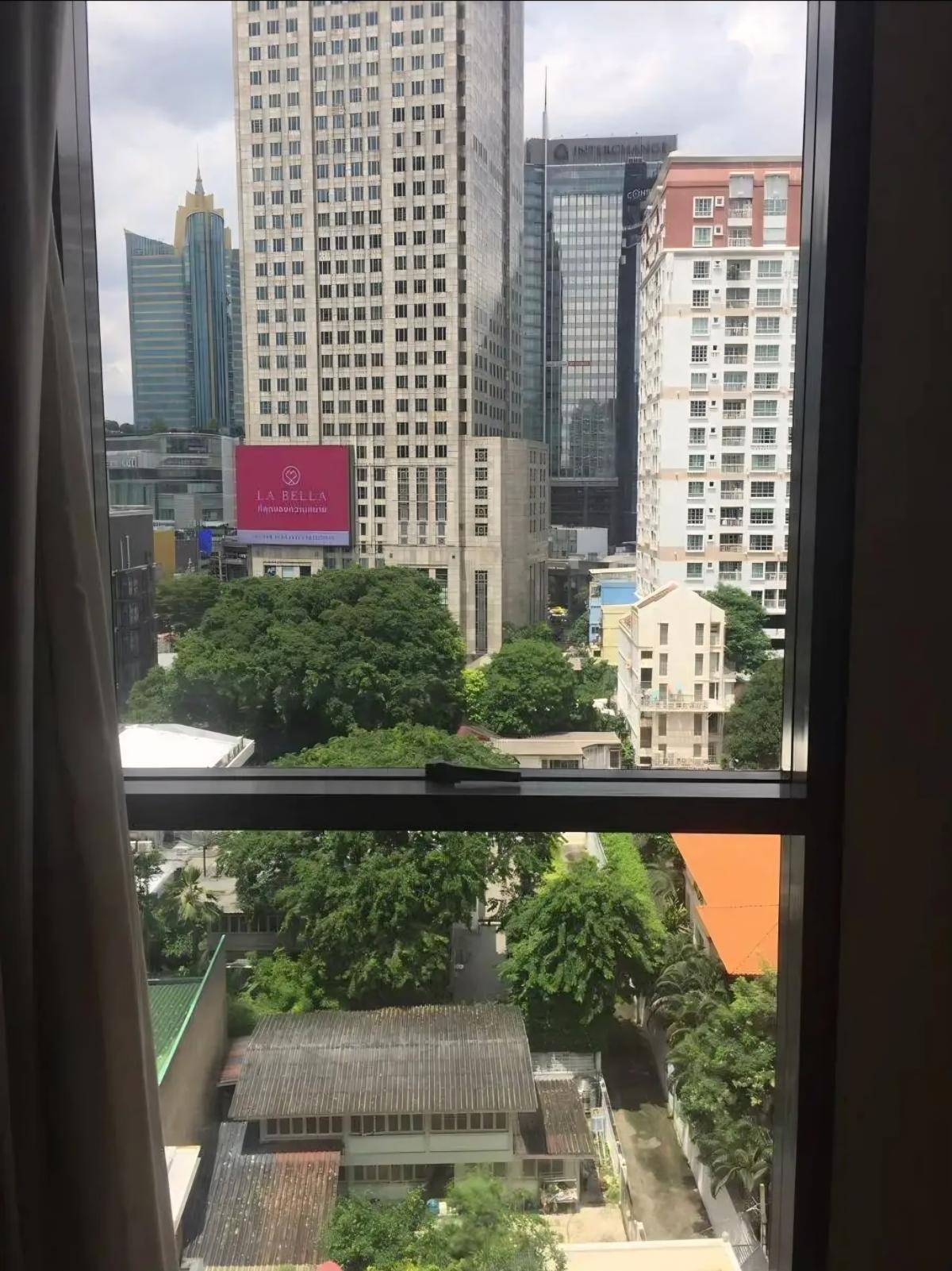 For SaleCondoSukhumvit, Asoke, Thonglor : 03/04/2026, Domus 16 Luxury Condo 2 Bedrooms Sukhumvit Near BTS Asoke
For sale 22.5 million THB / Rent 75,000 THB per month with full facilities! 0642748883
