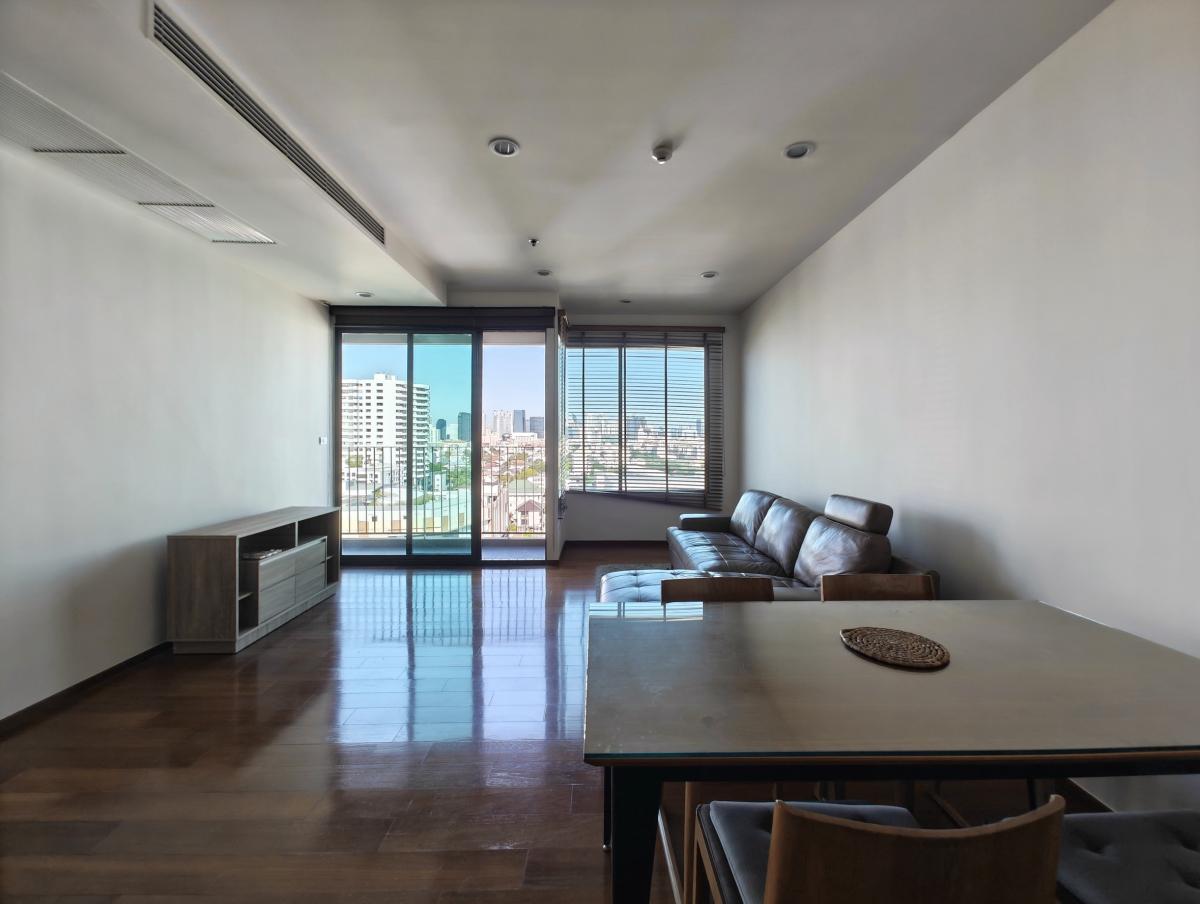 For SaleCondoRama3 (Riverside),Satupadit : 03/04/2026, Luxury 2-bedroom condo The Parco in the city center, near BTS Chong Nonsi
Infinity Pool view with complete free amenities for only 12 million! 0642748883