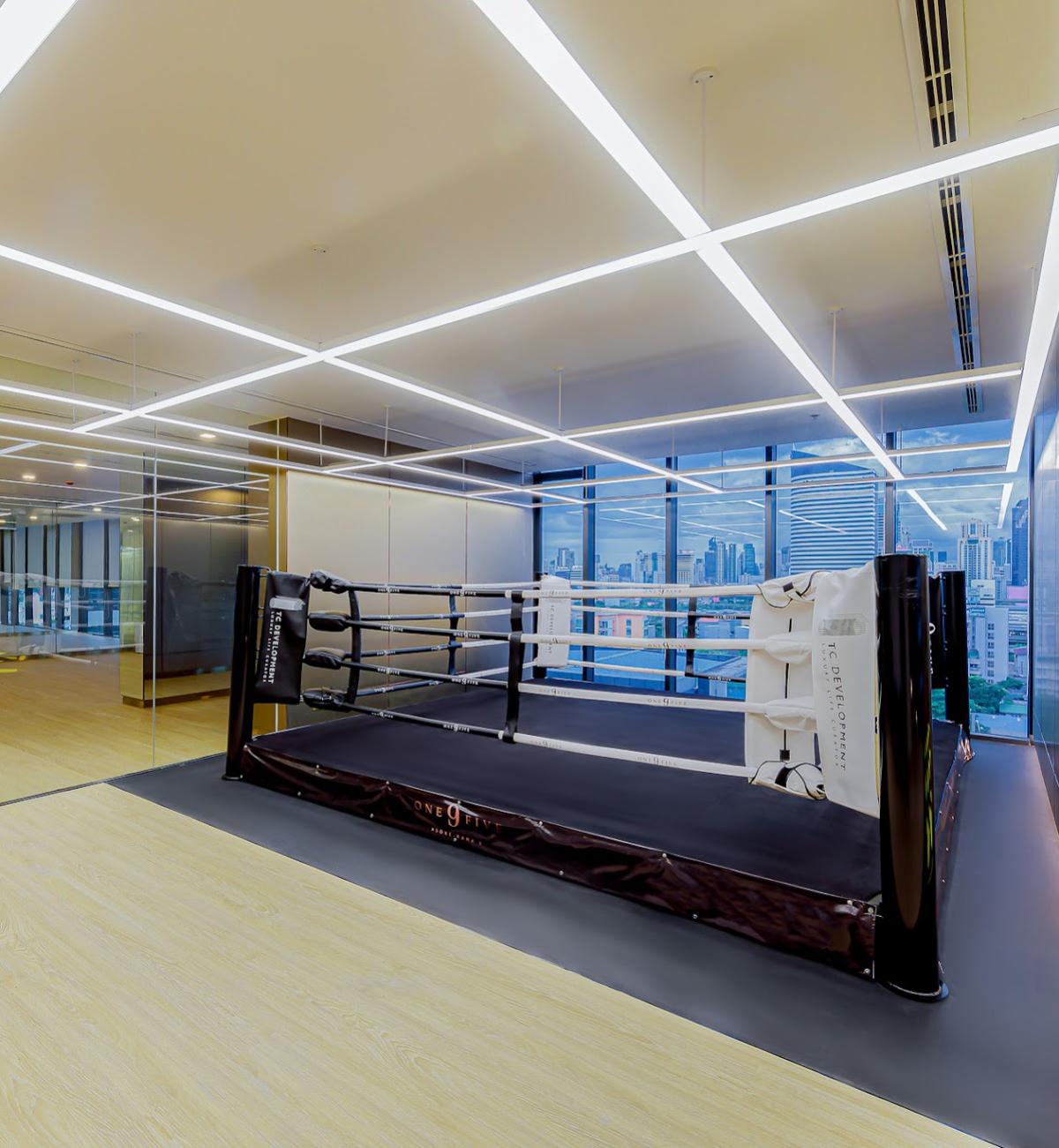 ให้เช่าคอนโดพระราม 9 เพชรบุรีตัดใหม่ RCA : 03/04/2026, หรูหราคอนโด 2 ห้องนอนใจกลางอโศก-พระราม 9 
เช่าเพียง 60,000 บาท/เดือน พร้อมสิ่งอำนวยความสะดวกครบครัน! 0642748883