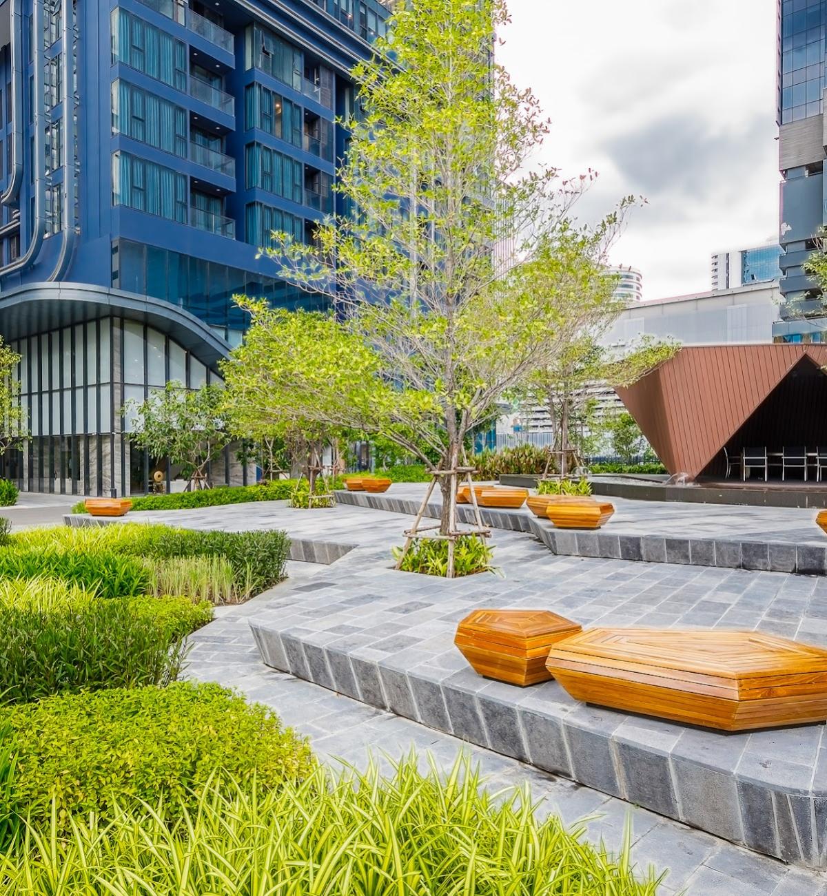 ให้เช่าคอนโดพระราม 9 เพชรบุรีตัดใหม่ RCA : 03/04/2026, หรูหราคอนโด 2 ห้องนอนใจกลางอโศก-พระราม 9 
เช่าเพียง 60,000 บาท/เดือน พร้อมสิ่งอำนวยความสะดวกครบครัน! 0642748883