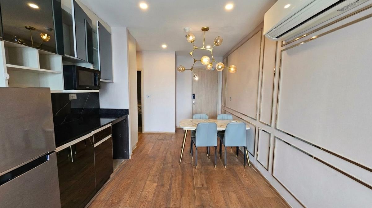 For SaleCondoPattanakan, Srinakarin : 03/04/2026, # LUXURY 2 BED/2 BATH CORNER UNIT at Q CHIDLOM - Prime Location Near BTS, Rooftop Pool, 64 SQM! 0642748883