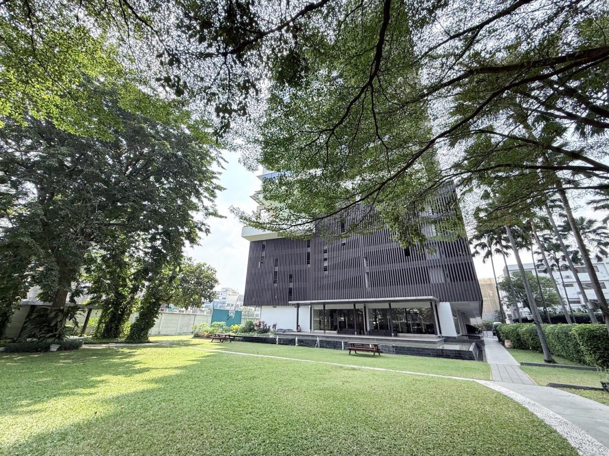 ให้เช่าคอนโดวิทยุ ชิดลม หลังสวน : 03/04/2026, ห้องสวย 1 นอน วิวเปิดกว้าง! Amanta Lumpini ใกล้ BTS Lumpini เพียง 50,000 บาท/เดือน 0642748883