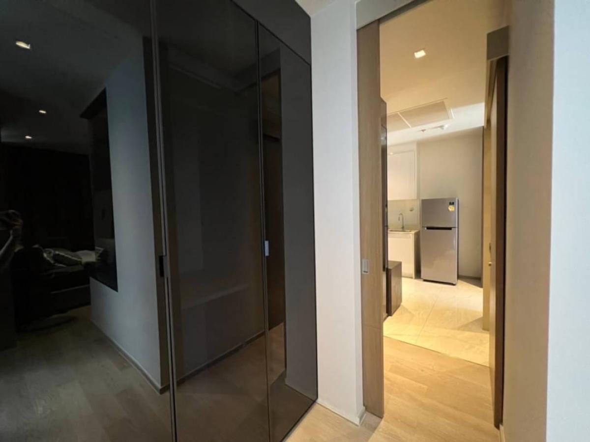 ให้เช่าคอนโดสีลม ศาลาแดง บางรัก : 03/04/2026, เช่า Ashton Silom 1 ห้องนอน ใกล้ BTS Chong Nonsi 
พร้อมสิ่งอำนวยความสะดวกครบ ตอบโจทย์ชีวิตเมือง! 0642748883