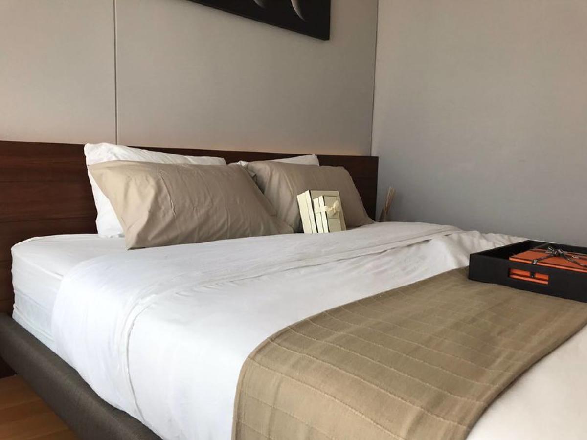 For RentCondoSukhumvit, Asoke, Thonglor : 03/04/2026, For rent: The Lumpini 24 condo, 2 bedrooms, ready to move in, near BTS Phrom Phong. Size: 55 sq.m. Price only 45,000 baht/month! 0642748883