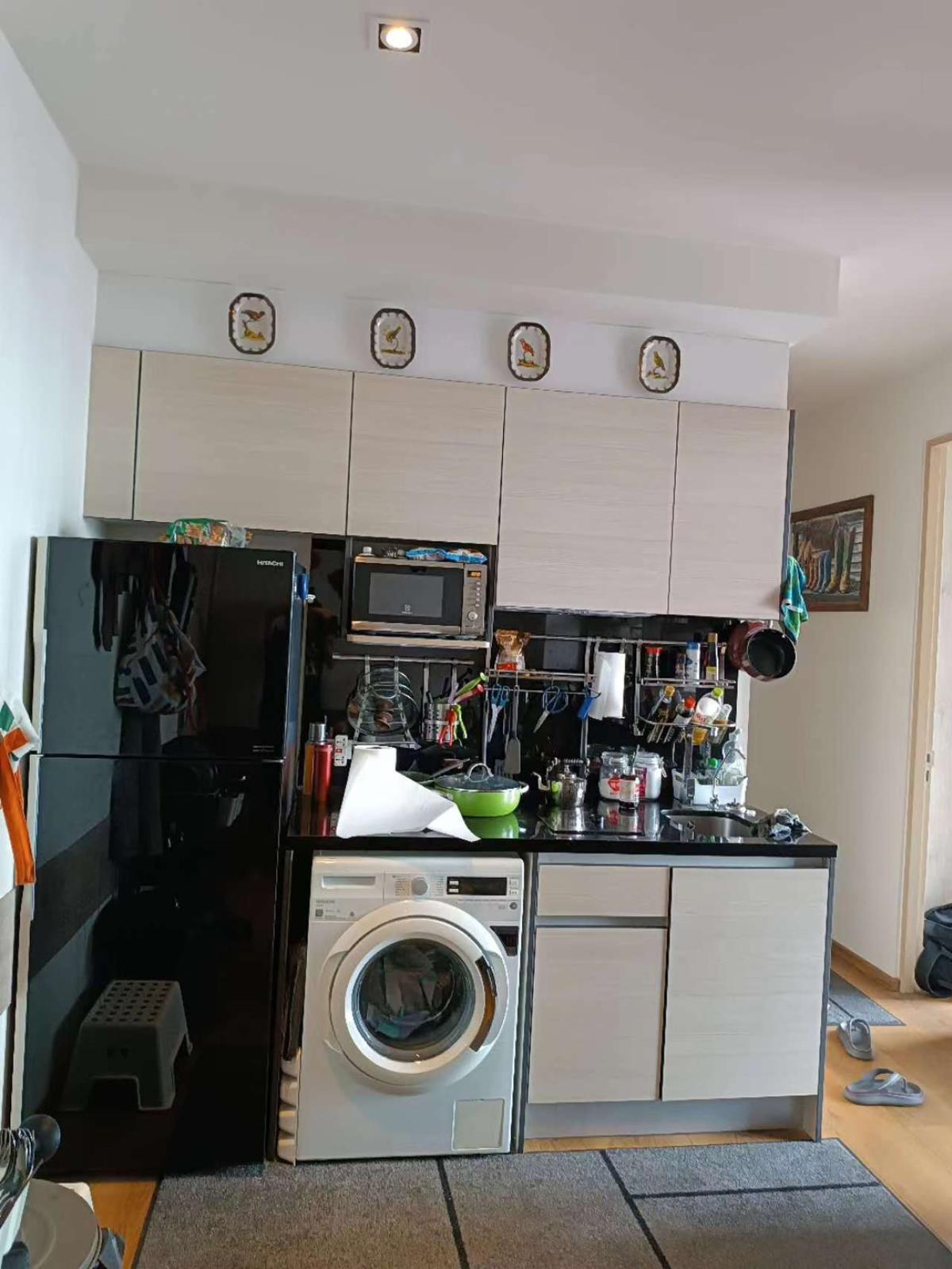 For RentCondoSukhumvit, Asoke, Thonglor : 03/04/2026, Rent a luxurious Park 24 condo near BTS Phrom Phong, 2 bedrooms, 54 sq.m.
Only 35,000 baht/month, fully equipped with facilities! 0642748883