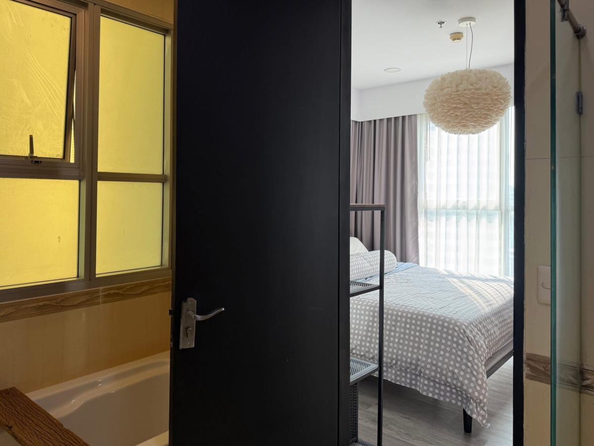 For RentCondoRatchathewi,Phayathai : 03/04/2026, Rent a luxury 2-bedroom condominium The Address Siam near BTS Ratchathewi surrounded by complete amenities for only 30,000 Baht/month! 0642748883