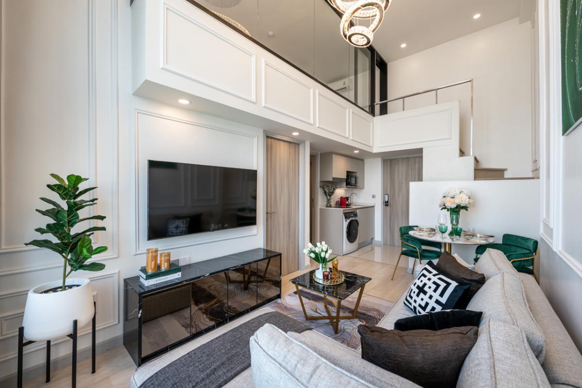 For SaleCondoSathorn, Narathiwat : 03/04/2026, Condo in the heart of Sathorn, 2 bedrooms, ready to move in!
Price only 6.9 million, near BTS Chong Nonsi 0642748883