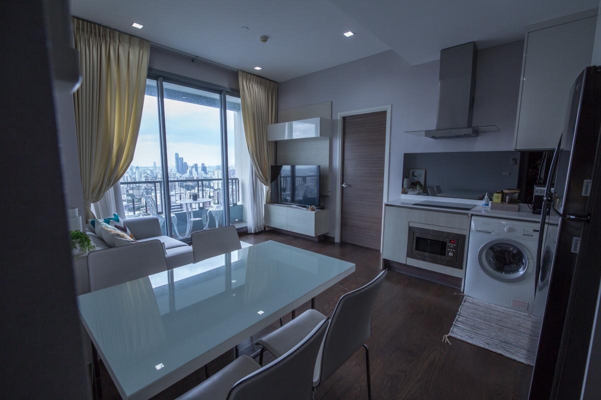 ให้เช่าคอนโดพระราม 9 เพชรบุรีตัดใหม่ RCA : 03/04/2026, เช่าคอนโด Q Asoke 2 ห้องนอน 60 ตรม. ใกล้ MRT เพชรบุรี 
ราคาเพียง 42,000 บาท/เดือน พร้อมสิ่งอำนวยความสะดวกครบ! 0642748883