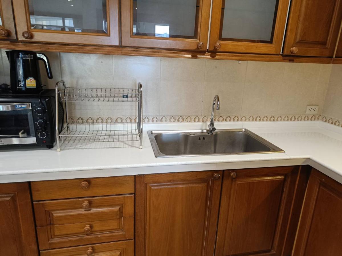 For RentCondoSukhumvit, Asoke, Thonglor : 03/04/2026, Luxury 3-Bed Condo at Waterford Park Thonglor – Prime Location, Only 50K/Month!
Live Steps from BTS Thong Lo & Top Amenities! 0642748883