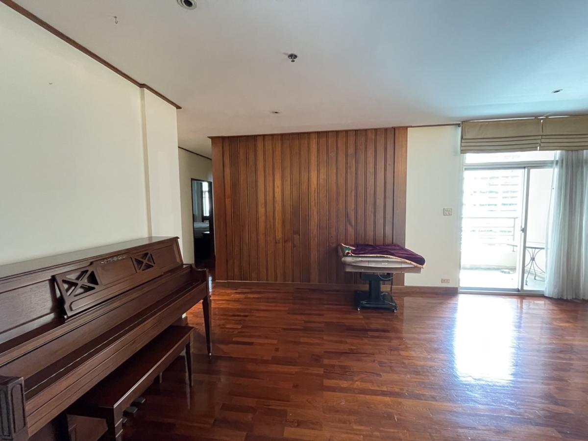 For RentCondoSukhumvit, Asoke, Thonglor : 03/04/2026, Luxury 3-Bed Condo at Waterford Park Thonglor – Prime Location, Only 50K/Month!
Live Steps from BTS Thong Lo & Top Amenities! 0642748883